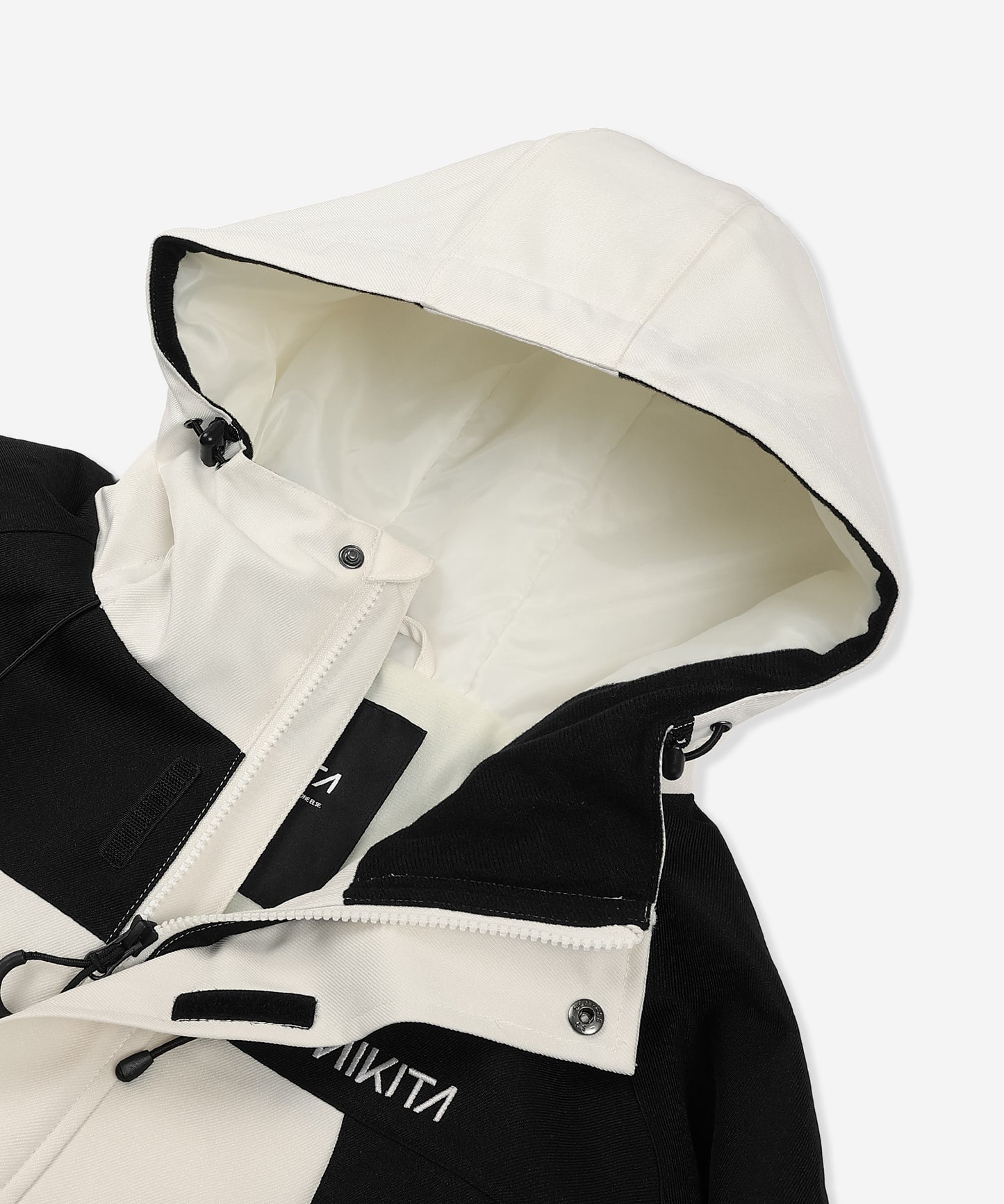 NIKITA BLOCKING SNOW JACKET レディース/スノージャケット